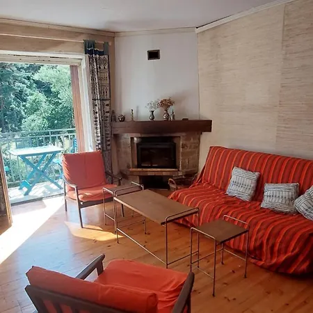 Appartement Maison De Village Base-rando Margeride 1 6 Personnes Et 1 Duplex 8 Personnes